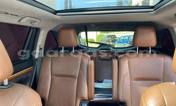 Buy Used Toyota Highlander Black Car in Dakar in Dakar Buy Used Toyota Highlander Black Car in Dakar in Dakar