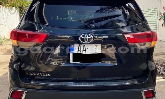 Buy Used Toyota Highlander Black Car in Dakar in Dakar Buy Used Toyota Highlander Black Car in Dakar in Dakar