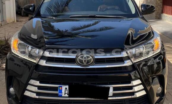 Buy Used Toyota Highlander Black Car in Dakar in Dakar Buy Used Toyota Highlander Black Car in Dakar in Dakar