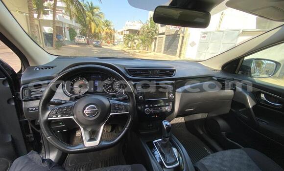 Buy Used Nissan Qashqai Black Car in Dakar in Dakar Buy Used Nissan Qashqai Black Car in Dakar in Dakar