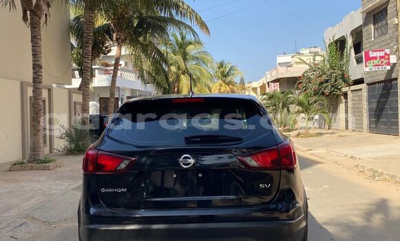 Buy Used Nissan Qashqai Black Car in Dakar in Dakar Buy Used Nissan Qashqai Black Car in Dakar in Dakar
