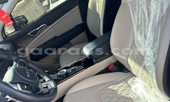 Buy Used Kia Sportage White Car in Dakar in Dakar Buy Used Kia Sportage White Car in Dakar in Dakar