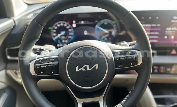 Buy Used Kia Sportage White Car in Dakar in Dakar Buy Used Kia Sportage White Car in Dakar in Dakar