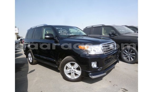 Acheter Import Utilitaire Toyota Land Cruiser Noir à Import - Dubai, Dakar Acheter Import Utilitaire Toyota Land Cruiser Noir à Import - Dubai, Dakar