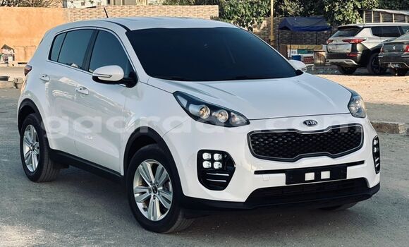 Buy Import Kia Sportage White Car in Dakar in Dakar Buy Import Kia Sportage White Car in Dakar in Dakar