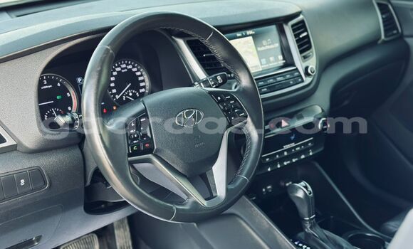 Buy Import Hyundai Tucson White Car in Dakar in Dakar Buy Import Hyundai Tucson White Car in Dakar in Dakar