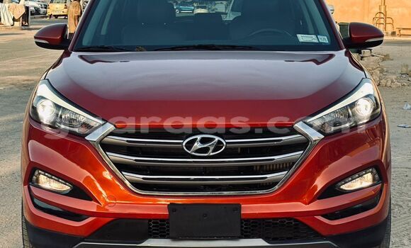 Buy Import Hyundai Tucson Red Car in Dakar in Dakar