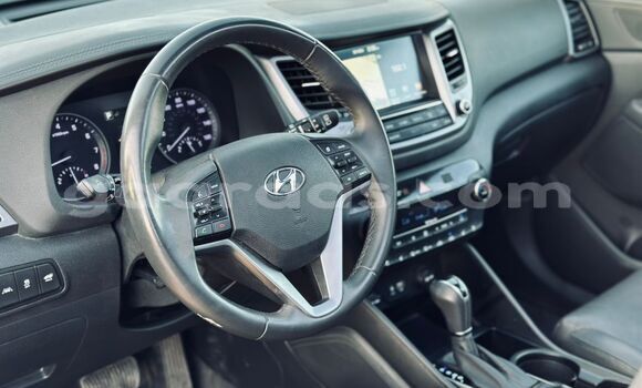 Buy Import Hyundai Tucson Red Car in Dakar in Dakar Buy Import Hyundai Tucson Red Car in Dakar in Dakar