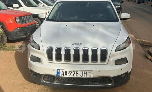 Acheter Occasion Voiture Jeep Cherokee Blanc à Dakar, Dakar Acheter Occasion Voiture Jeep Cherokee Blanc à Dakar, Dakar