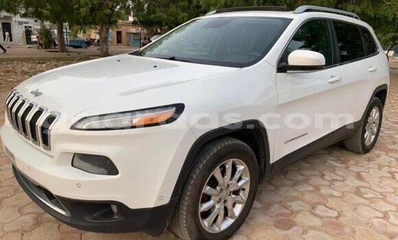 Acheter Occasion Voiture Jeep Cherokee Blanc à Dakar, Dakar Acheter Occasion Voiture Jeep Cherokee Blanc à Dakar, Dakar