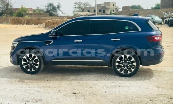 Dieundeu Occasion Renault Samsung QM6 Blue Auto in Dakar in Dakar Dieundeu Occasion Renault Samsung QM6 Blue Auto in Dakar in Dakar