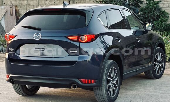Acheter Import Voiture Mazda CX-5 Noir à Dakar, Dakar Acheter Import Voiture Mazda CX-5 Noir à Dakar, Dakar