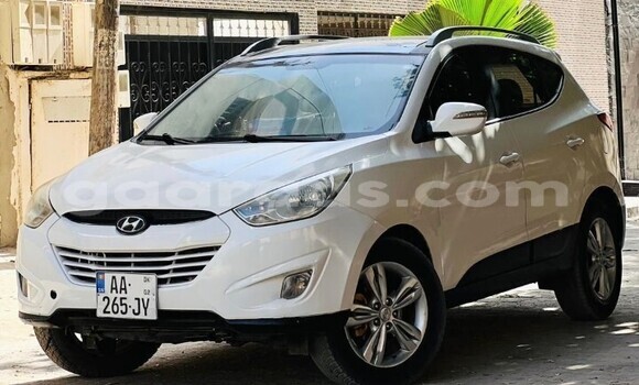 Dieundeu Occasion Hyundai Tucson White Auto in Dakar in Dakar Dieundeu Occasion Hyundai Tucson White Auto in Dakar in Dakar