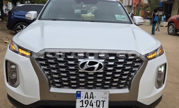 Dieundeu Occasion Hyundai XG White Auto in Dakar in Dakar