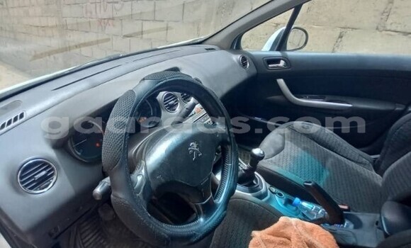 Buy Used Peugeot 308 White Car in Dakar in Dakar Buy Used Peugeot 308 White Car in Dakar in Dakar
