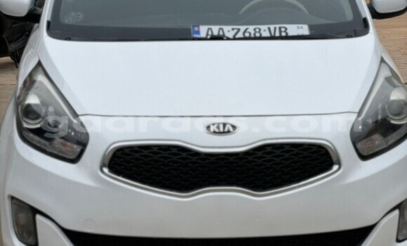 Acheter Occasion Voiture Kia Cerato Blanc à Dakar, Dakar Acheter Occasion Voiture Kia Cerato Blanc à Dakar, Dakar