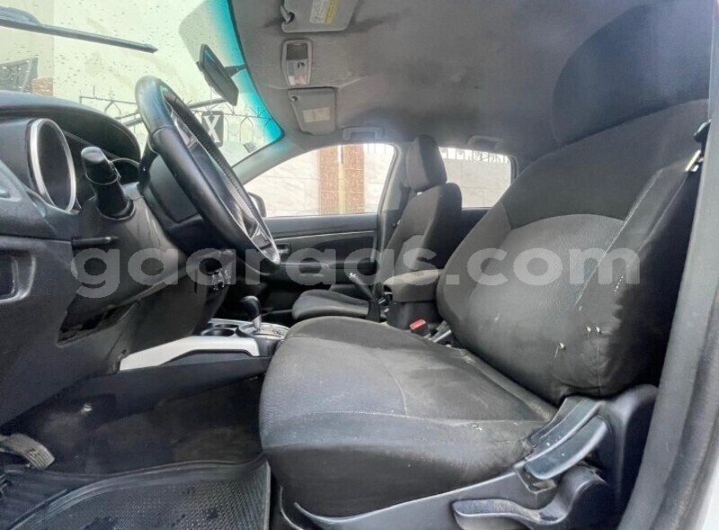 Big with watermark mitsubishi rvr dakar dakar 25573