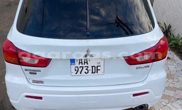 Acheter Occasion Voiture Mitsubishi RVR Blanc à Dakar, Dakar Acheter Occasion Voiture Mitsubishi RVR Blanc à Dakar, Dakar