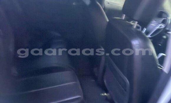 Buy Used Chevrolet Equinox White Car in Dakar in Dakar Buy Used Chevrolet Equinox White Car in Dakar in Dakar