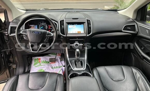 Acheter Occasion Voiture Ford Edge Noir à Dakar, Dakar Acheter Occasion Voiture Ford Edge Noir à Dakar, Dakar