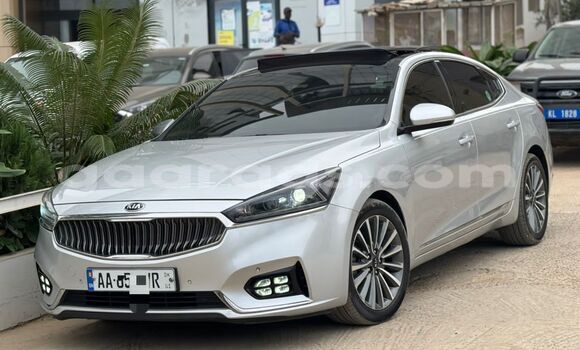 Acheter Import Voiture Kia K7 Blanc à Dakar, Dakar