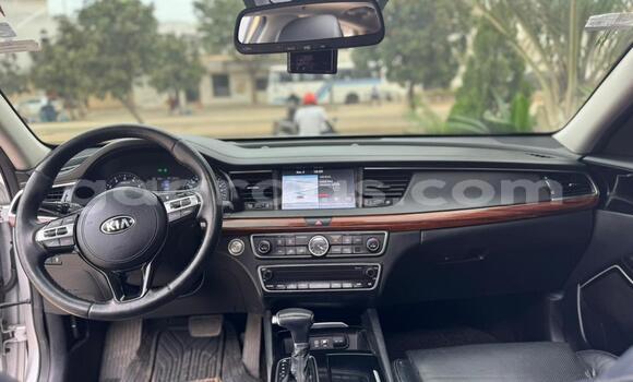 Dieundeu Imported Kia K7 White Auto in Dakar in Dakar Dieundeu Imported Kia K7 White Auto in Dakar in Dakar