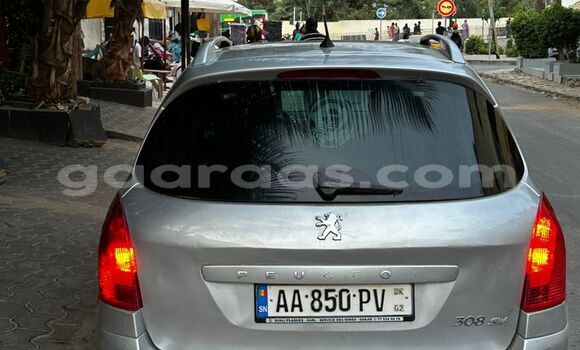 Dieundeu Occasion Peugeot 308 Beige Auto in Dakar in Dakar Dieundeu Occasion Peugeot 308 Beige Auto in Dakar in Dakar