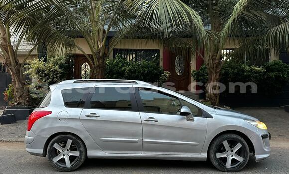 Dieundeu Occasion Peugeot 308 Beige Auto in Dakar in Dakar Dieundeu Occasion Peugeot 308 Beige Auto in Dakar in Dakar