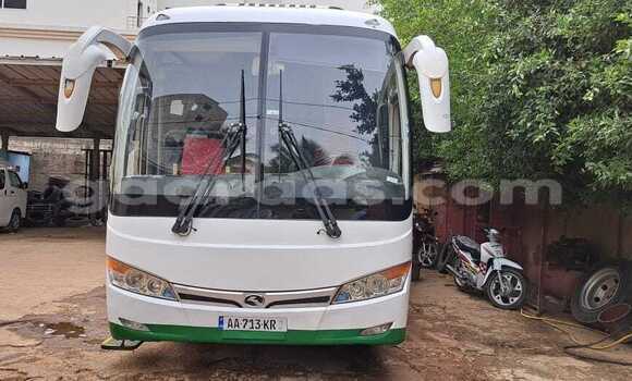 Buy Used Hino Ranger White Truck in Dakar in Dakar Buy Used Hino Ranger White Truck in Dakar in Dakar