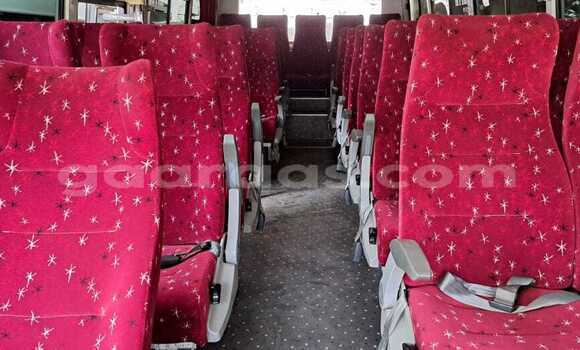 Buy Used Hino Ranger White Truck in Dakar in Dakar Buy Used Hino Ranger White Truck in Dakar in Dakar