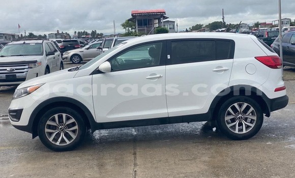 Dieundeu Occasion Kia Sportage White Auto in Damniadio in Dakar Dieundeu Occasion Kia Sportage White Auto in Damniadio in Dakar
