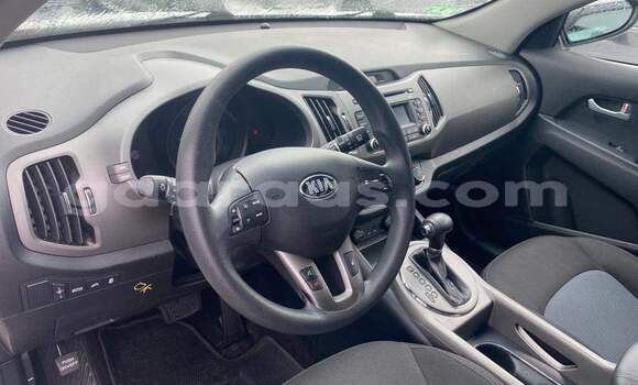 Dieundeu Occasion Kia Sportage White Auto in Damniadio in Dakar Dieundeu Occasion Kia Sportage White Auto in Damniadio in Dakar