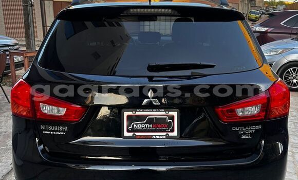 Dieundeu Imported Mitsubishi Outlander Black Auto in Dakar in Dakar Dieundeu Imported Mitsubishi Outlander Black Auto in Dakar in Dakar