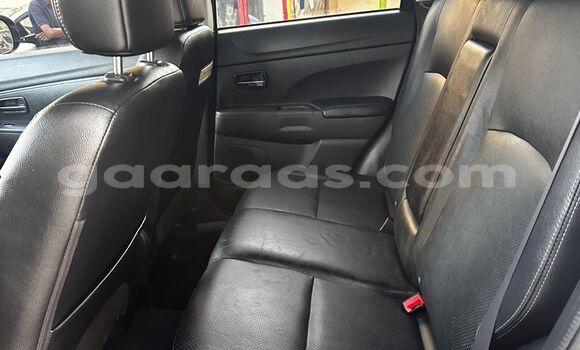 Dieundeu Imported Mitsubishi Outlander Black Auto in Dakar in Dakar Dieundeu Imported Mitsubishi Outlander Black Auto in Dakar in Dakar