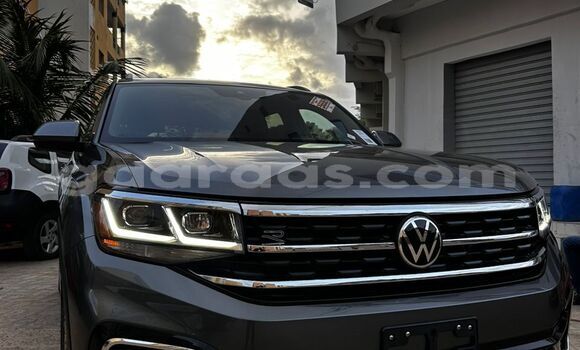 Acheter Import Voiture Volkswagen Arteon Noir à Dakar, Dakar Acheter Import Voiture Volkswagen Arteon Noir à Dakar, Dakar