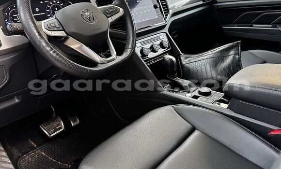 Acheter Import Voiture Volkswagen Arteon Noir à Dakar, Dakar Acheter Import Voiture Volkswagen Arteon Noir à Dakar, Dakar