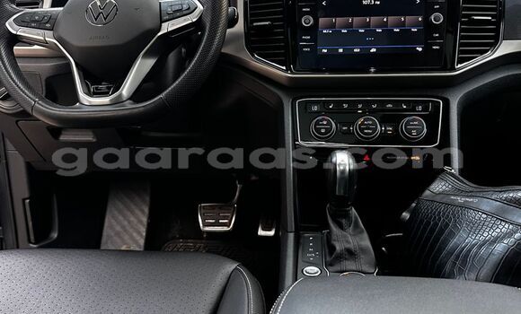 Acheter Import Voiture Volkswagen Arteon Noir à Dakar, Dakar Acheter Import Voiture Volkswagen Arteon Noir à Dakar, Dakar