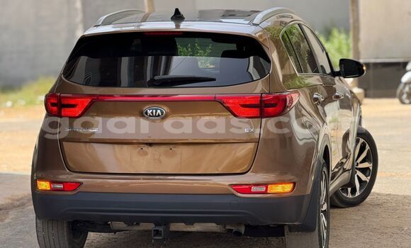 Acheter Import Voiture Kia Sportage Marron à Dakar, Dakar Acheter Import Voiture Kia Sportage Marron à Dakar, Dakar