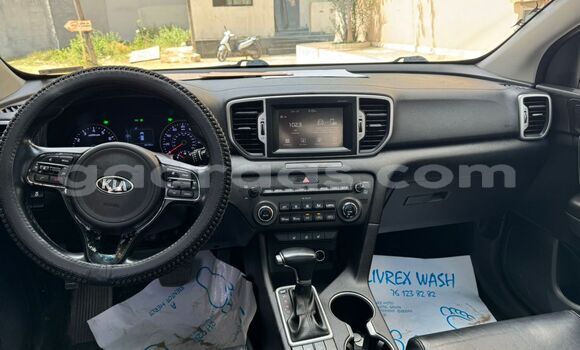 Acheter Import Voiture Kia Sportage Marron à Dakar, Dakar Acheter Import Voiture Kia Sportage Marron à Dakar, Dakar