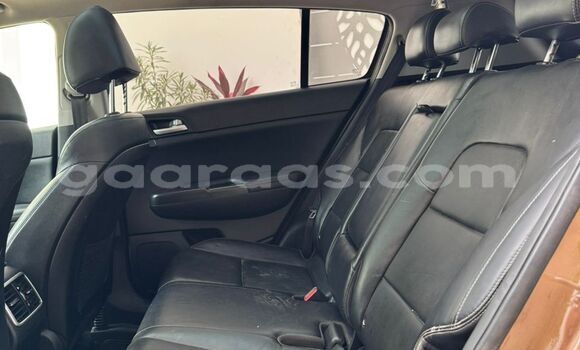 Acheter Import Voiture Kia Sportage Marron à Dakar, Dakar Acheter Import Voiture Kia Sportage Marron à Dakar, Dakar