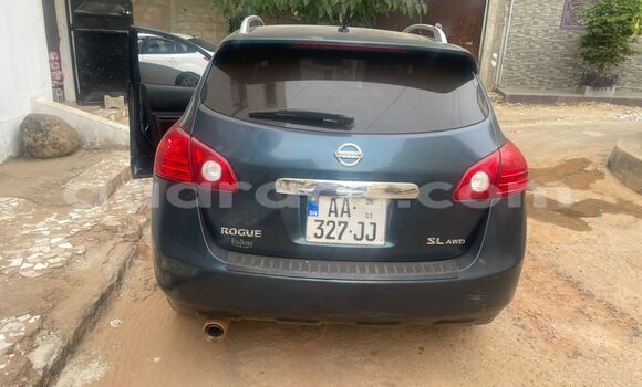 Acheter Occasion Voiture Nissan Rogue Bleu à Damniadio, Dakar Acheter Occasion Voiture Nissan Rogue Bleu à Damniadio, Dakar