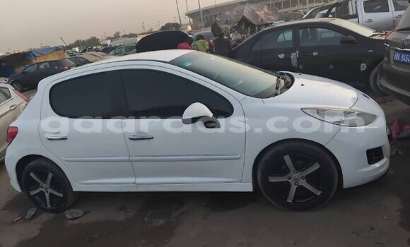 Buy Used Peugeot 207 White Car in Dakar in Dakar Buy Used Peugeot 207 White Car in Dakar in Dakar