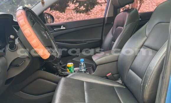 Buy Import Hyundai Tucson Blue Car in Dakar in Dakar Buy Import Hyundai Tucson Blue Car in Dakar in Dakar