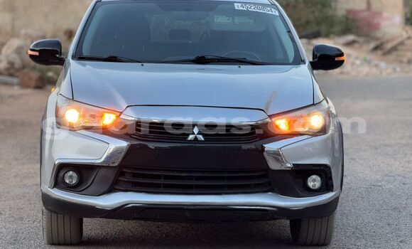 Acheter Import Voiture Mitsubishi Outlander Gris à Dakar, Dakar Acheter Import Voiture Mitsubishi Outlander Gris à Dakar, Dakar