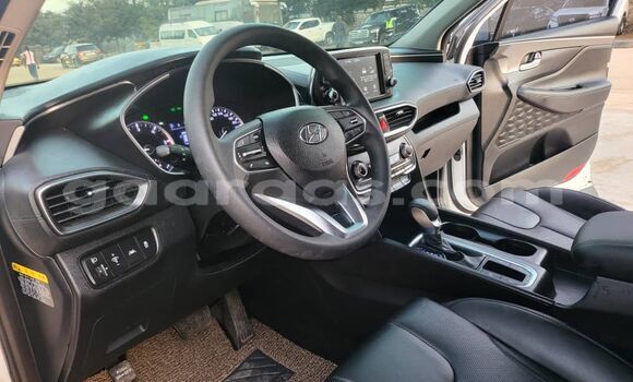 Acheter Import Voiture Hyundai Santa Fe Blanc à Dakar, Dakar Acheter Import Voiture Hyundai Santa Fe Blanc à Dakar, Dakar
