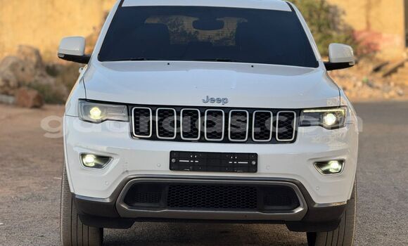 Acheter Import Voiture Jeep Grand Cherokee Blanc à Dahra, Louga