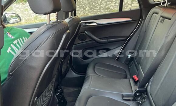 Acheter Import Voiture BMW X1 Blanc à Dakar, Dakar Acheter Import Voiture BMW X1 Blanc à Dakar, Dakar