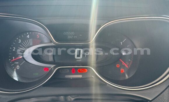 Buy Import Renault Koleos Silver Car in Dakar in Dakar Buy Import Renault Koleos Silver Car in Dakar in Dakar