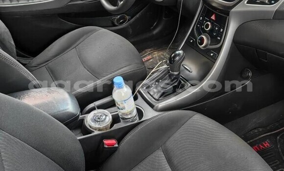 Buy Used Hyundai Elantra Other Car in Dakar in Dakar Buy Used Hyundai Elantra Other Car in Dakar in Dakar