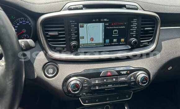 Acheter Occasion Voiture Kia Sorento Blanc à Dakar, Dakar Acheter Occasion Voiture Kia Sorento Blanc à Dakar, Dakar